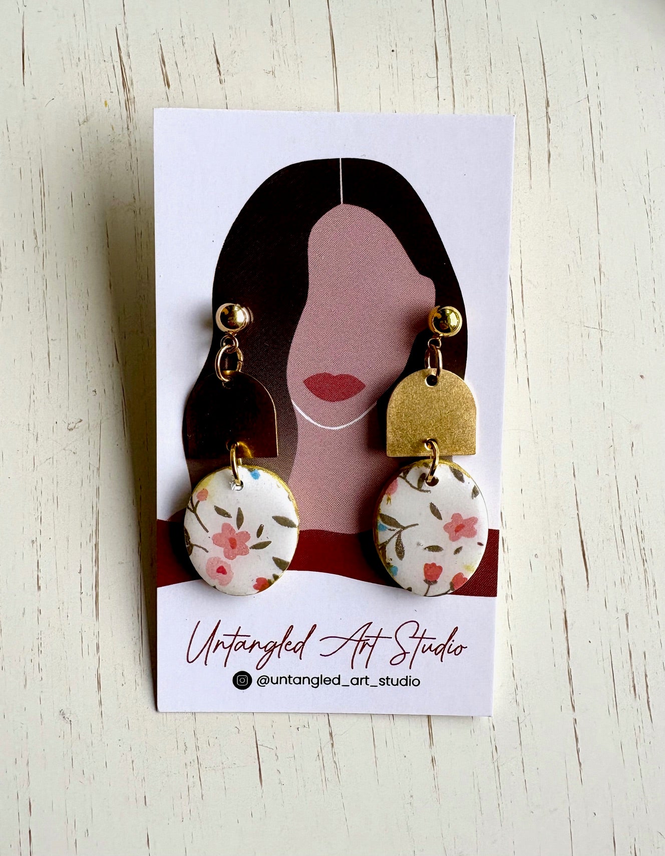 Round Daisy Earrings